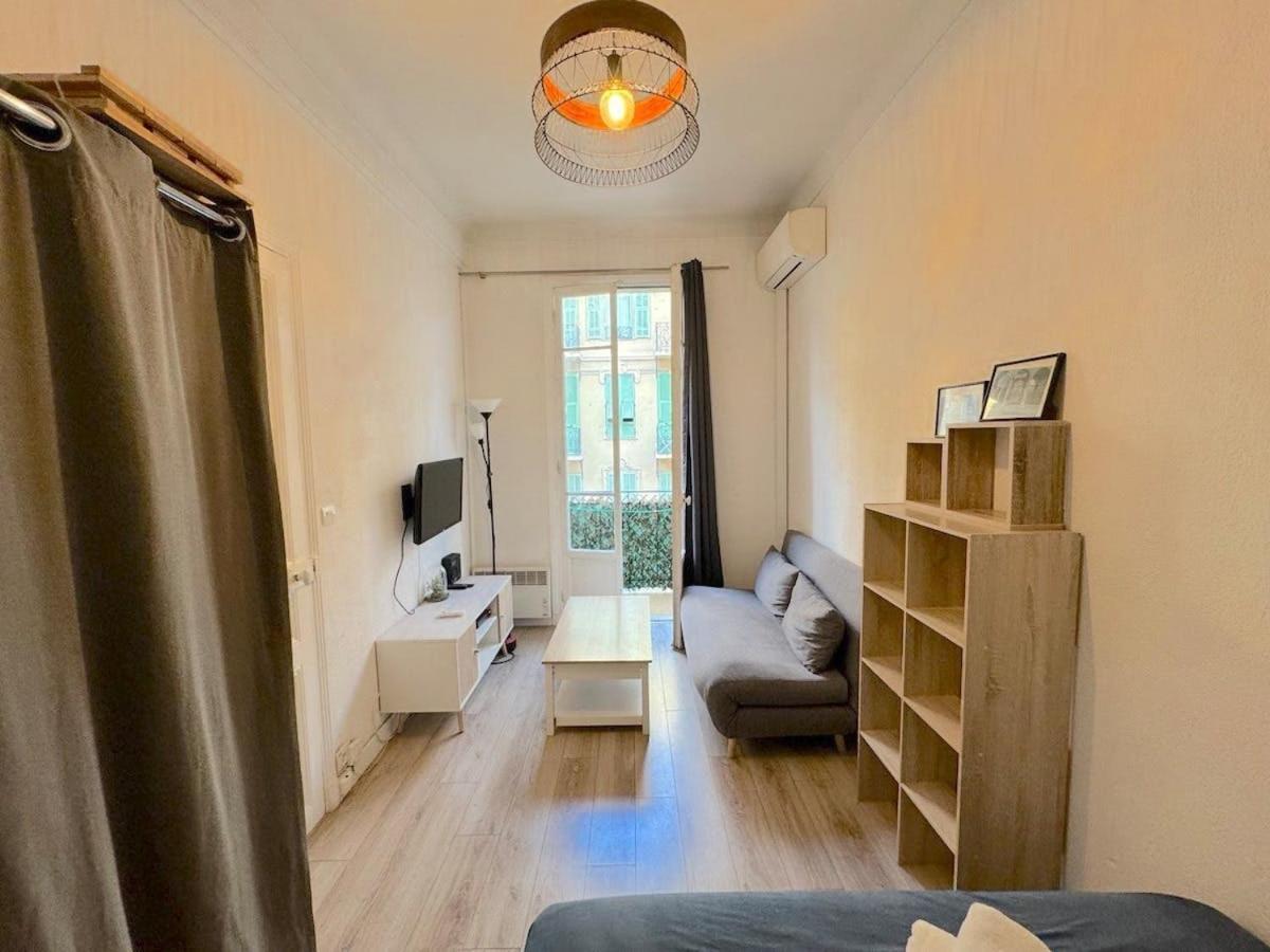 600m Port, Tramway, Clim, Wifi Nizza